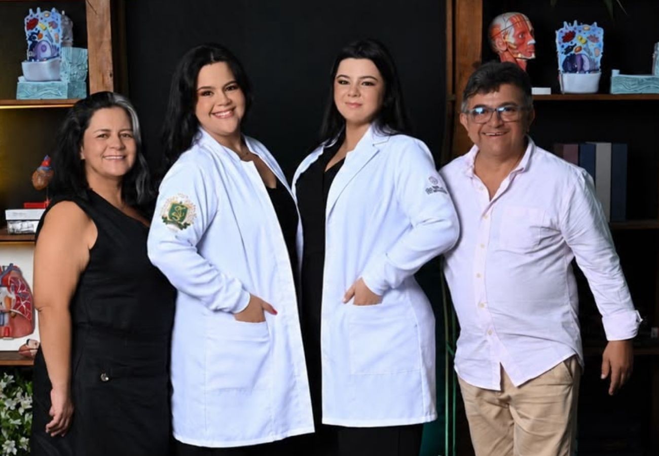 feirante-paga-faculdade-de-medicina-das-duas-filhas-com-venda-de-pastel-no-to feirante-paga-faculdade-de-medicina-das-duas-filhas-com-venda-de-pastel-no-to