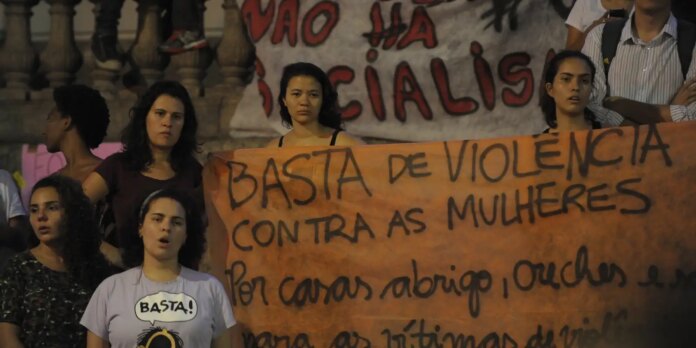 violencia-atinge-mais-de-50%-das-mulheres-que-se-relacionam-com-homens