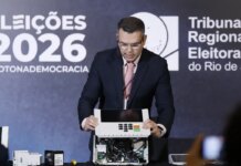 TRE-RJ abre urna para o público e defende segurança do voto eletrônico tre-rj-abre-urna-para-o-publico-e-defende-seguranca-do-voto-eletronico