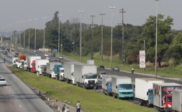 Lei garante frete mínimo no transporte de cargas; saiba o que muda lei-garante-frete-minimo-no-transporte-de-cargas;-saiba-o-que-muda