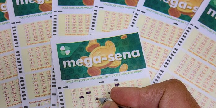 mega-sena-sorteia-premio-acumulado-de-r$-165-milhoes-neste-domingo