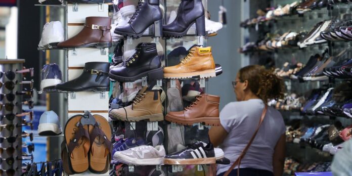 vendas-no-comercio-crescem-0,5%-em-junho-e-sobem-1,9%-no-1o-semestre vendas-no-comercio-crescem-0,5%-em-junho-e-sobem-1,9%-no-1o-semestre