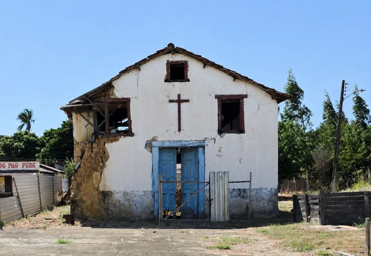 mp-aciona-justica-para-evitar-desabamento-de-igreja-do-seculo-18-no-interior-do-to mp-aciona-justica-para-evitar-desabamento-de-igreja-do-seculo-18-no-interior-do-to