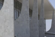 Governo abre processo de reciprocidade contra tarifas dos EUA governo-abre-processo-de-reciprocidade-contra-tarifas-dos-eua