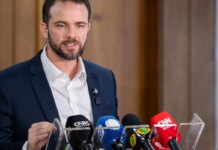 Governo ouvirá empresários para decidir se aplicará lei contra EUA governo-ouvira-empresarios-para-decidir-se-aplicara-lei-contra-eua