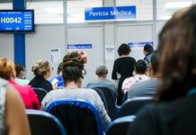 Fila de espera do INSS cai para 1,2 milhão de requerimentos fila-de-espera-do-inss-cai-para-1,2-milhao-de-requerimentos