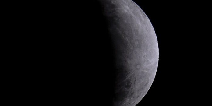 eclipse-parcial-da-lua-nesta-quinta-feira-sera-visto-em-todo-o-brasil
