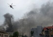 Rússia ataca Kiev após breve pausa para visita de enviados dos EUA russia-ataca-kiev-apos-breve-pausa-para-visita-de-enviados-dos-eua