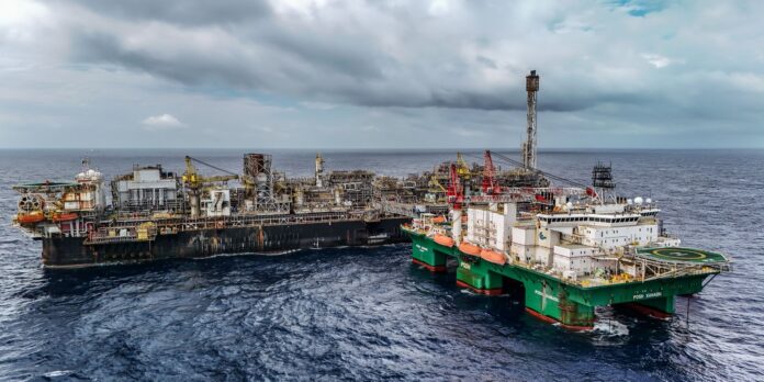petrobras-tem-maior-margem-de-lucro-entre-grandes-petroleiras-mundiais