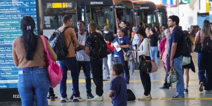 transporte-e-inseguranca-fazem-40%-das-mulheres-desistirem-de-emprego transporte-e-inseguranca-fazem-40%-das-mulheres-desistirem-de-emprego