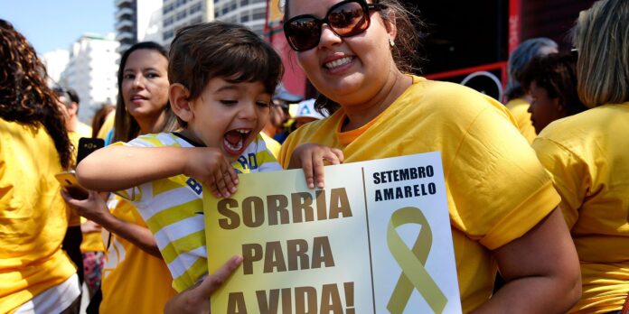 setembro-amarelo-destaca-importancia-de-ouvir-para-prevenir-o-suicidio