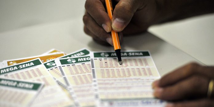 mega-sena-acumula-para-r$-170-milhoes;-confira-os-numeros-sorteados mega-sena-acumula-para-r$-170-milhoes;-confira-os-numeros-sorteados