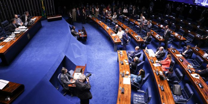 senado-aprova-aumento-de-limite-e-perdao-de-divida-para-meis senado-aprova-aumento-de-limite-e-perdao-de-divida-para-meis