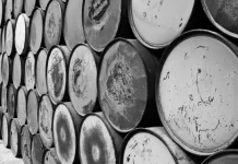 IEA aumenta projeções para queda da demanda por petróleo em 2026 iea-aumenta-projecoes-para-queda-da-demanda-por-petroleo-em-2026