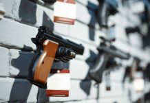 Curso falso para sargentos da reserva era usado para compra de armas curso-falso-para-sargentos-da-reserva-era-usado-para-compra-de-armas