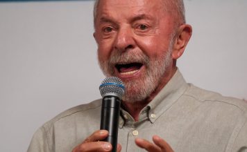 Lula aceita proposta de Flávio para quebra de sigilo bancário lula-aceita-proposta-de-flavio-para-quebra-de-sigilo-bancario