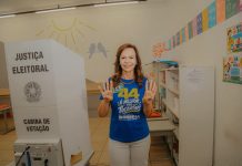 Professora Dorinha (União) vota em Palmas neste 2º turno professora-dorinha-(uniao)-vota-em-palmas-neste-2o-turno