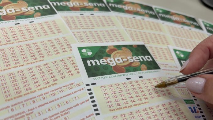 mega-sena:-aposta-de-palmas-acerta-a-quina-e-ganha-mais-de-r$-19-mil