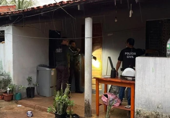 presos-pagavam-ate-r$-500-para-usar-celular-por-meia-hora-em-unidade-penal-no-to,-diz-policia presos-pagavam-ate-r$-500-para-usar-celular-por-meia-hora-em-unidade-penal-no-to,-diz-policia