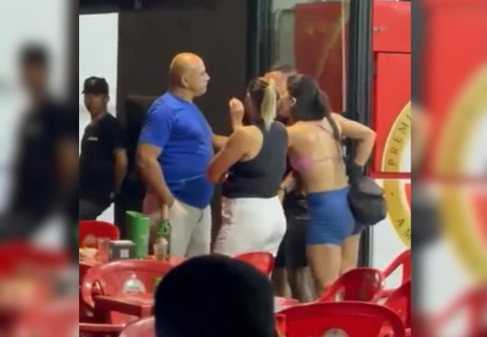 policiais-armados-discutem-em-bar-no-to-apos-suspeita-de-agressao-contra-mulher;-video policiais-armados-discutem-em-bar-no-to-apos-suspeita-de-agressao-contra-mulher;-video